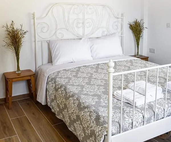 Galatia's House * Kouklia